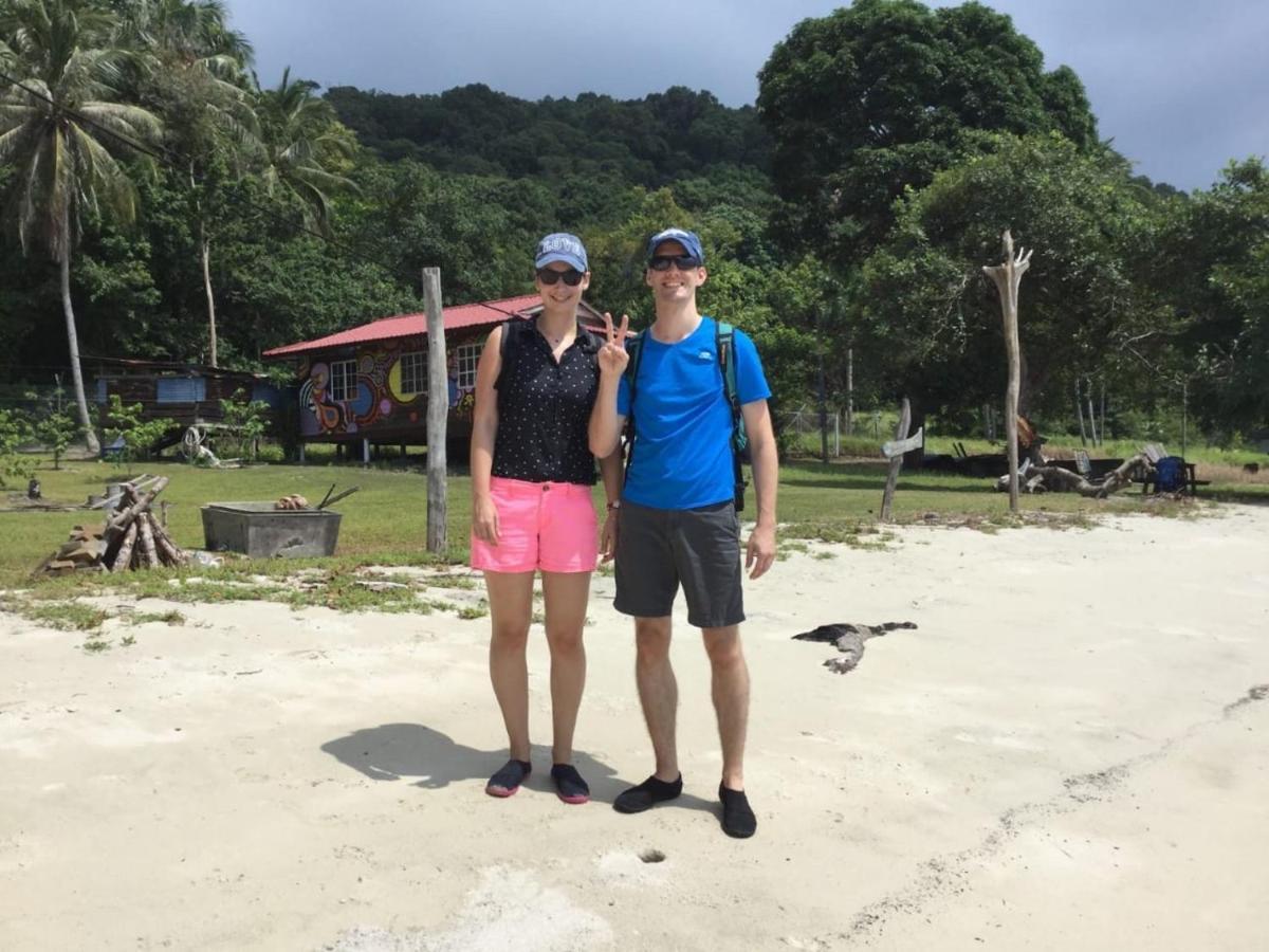 Wild Pasir Panjang Hotel Pulau Tuba Bagian luar foto