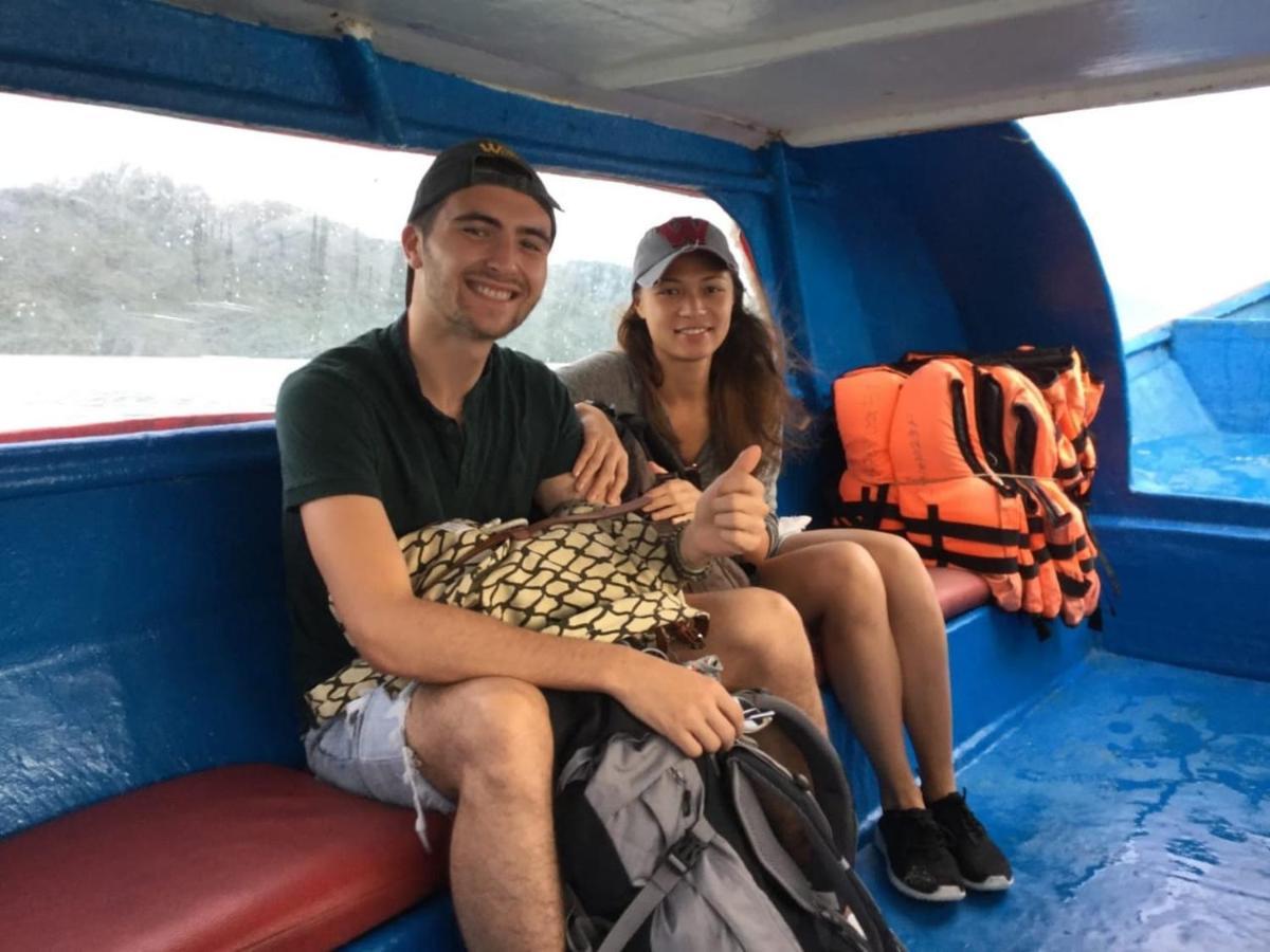 Wild Pasir Panjang Hotel Pulau Tuba Bagian luar foto