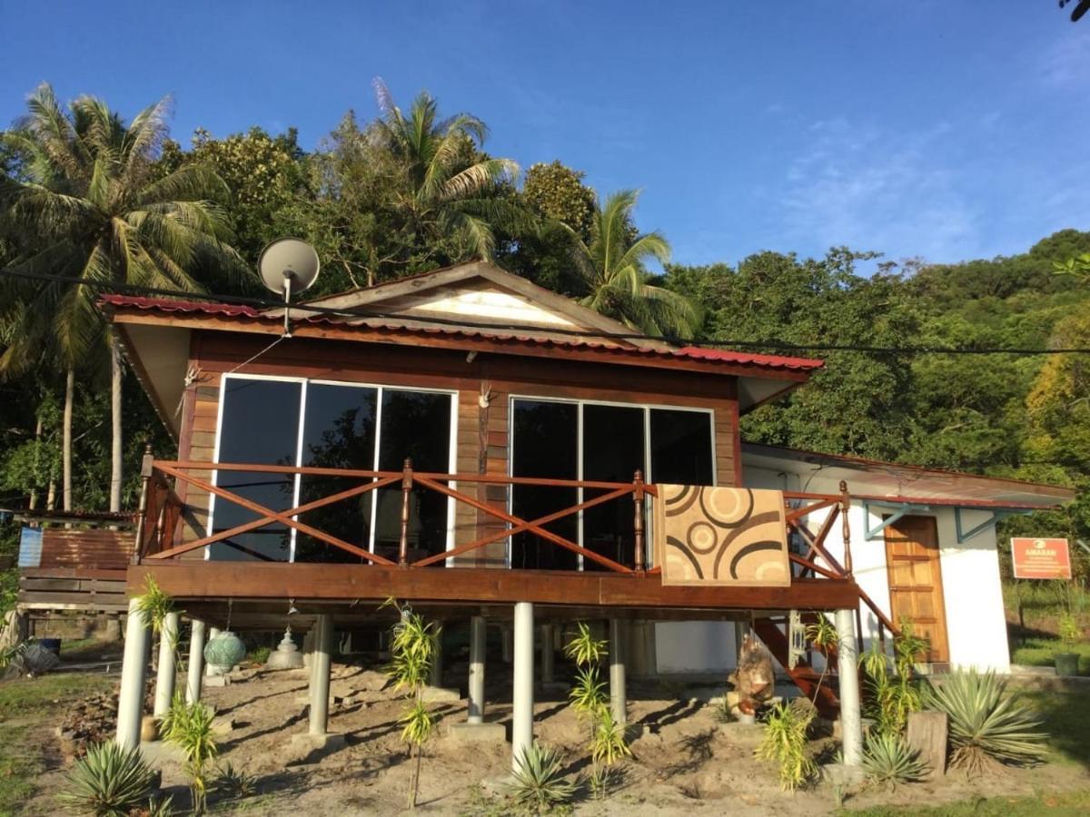Wild Pasir Panjang Hotel Pulau Tuba Bagian luar foto